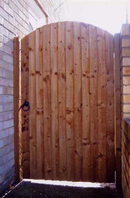 Timber Gates Ashford Fencing and Gardening Services